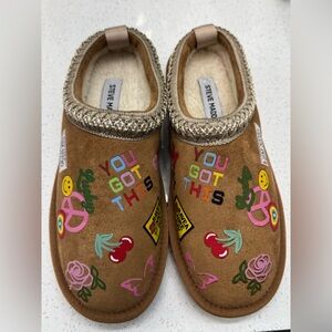 Steve Madden Brown Slippers with Colorful Embellishments